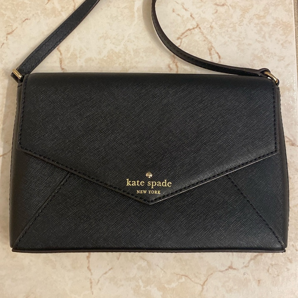 Kate Spade Envelope Purse BNWOT (has one small spot in bag)